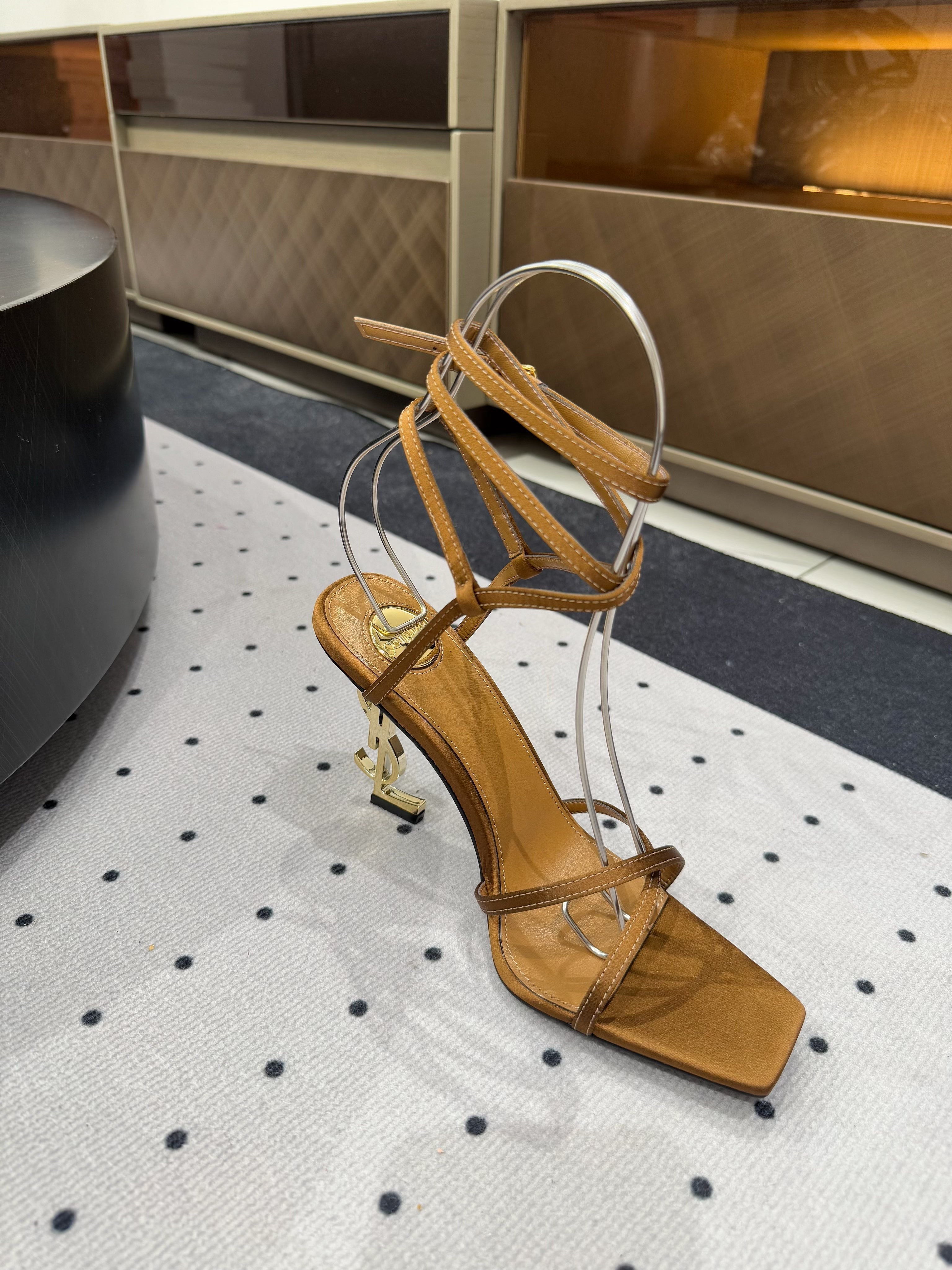 SATIN OPYUM HIGH SANDALS GOLDEN BROWN