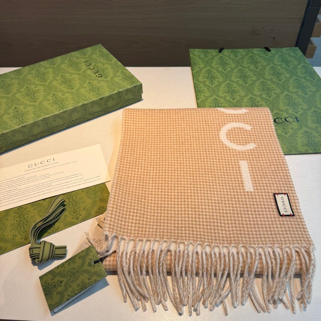 GG Houndstooth Scarf 180CM Beige Cashmere 288335
