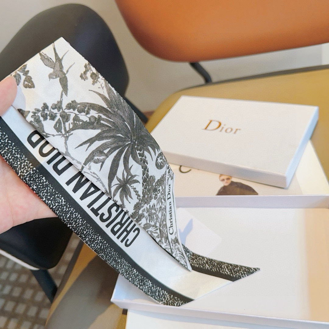 CD Twilly Mini Scarf 105cm Black Mulberry Silk 935274