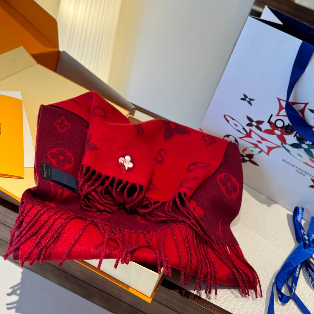 LV Reykjavik Scarf 220cm Red Cashmere 973487