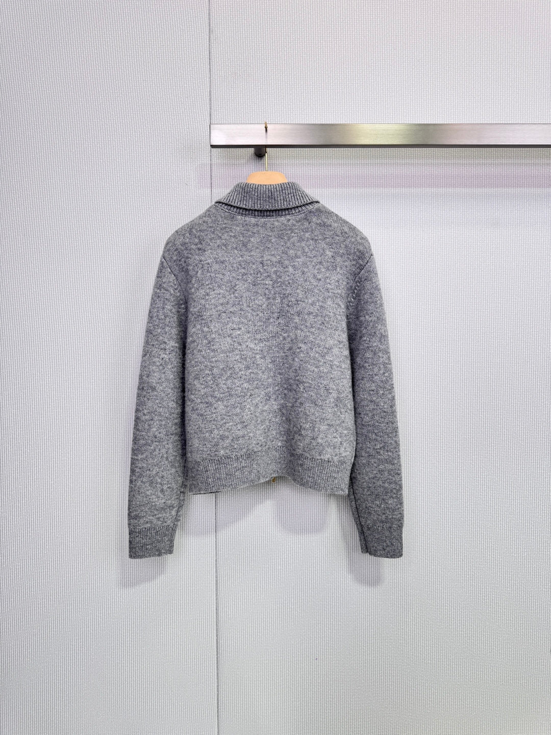 Miumiu 2025 Zipper Cardigan Gray Wool