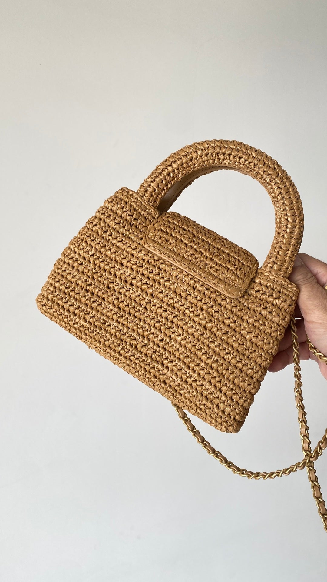 Chanel 25 Bag 19cm Dark Beige Raffia