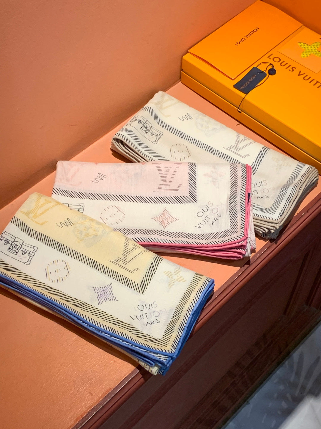 LV Double-sided velvet 140cm Light Yellow Silk Cashmere 967396