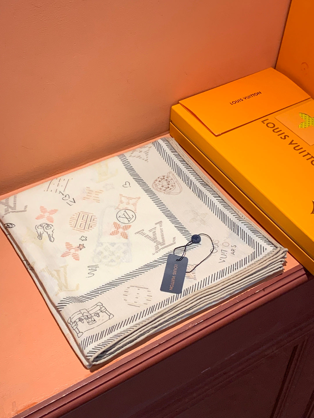 LV Double-sided velvet 140cm Cream Silk Cashmere 967398