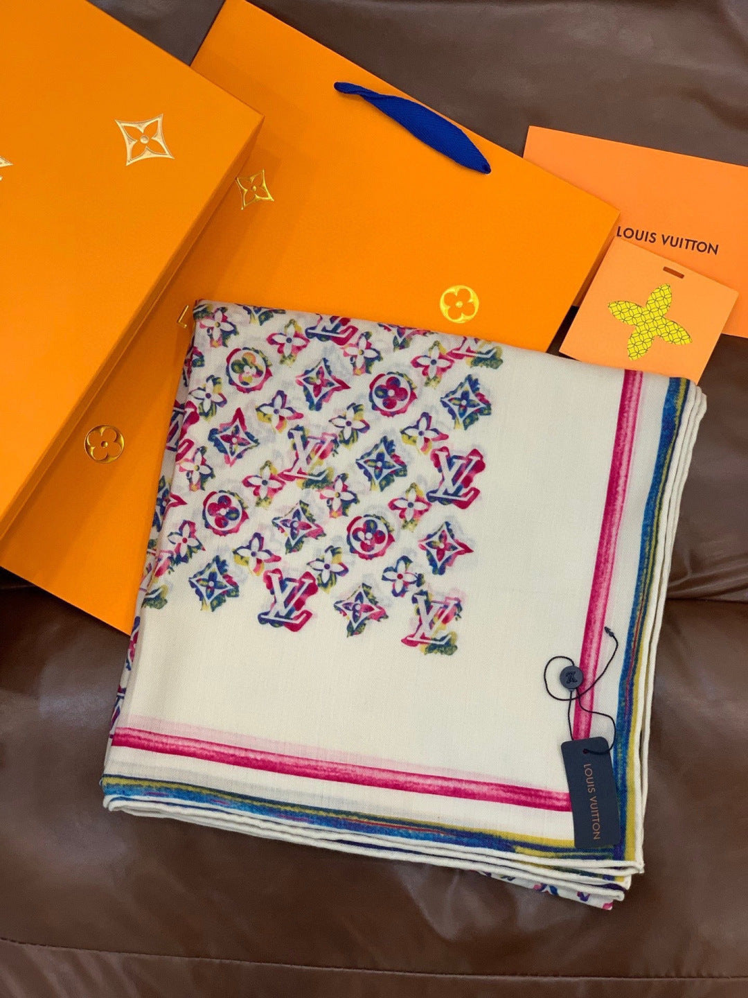 LV Double-Sided Shawl Scarf 135cm Ivory Pink Cashmere 968792