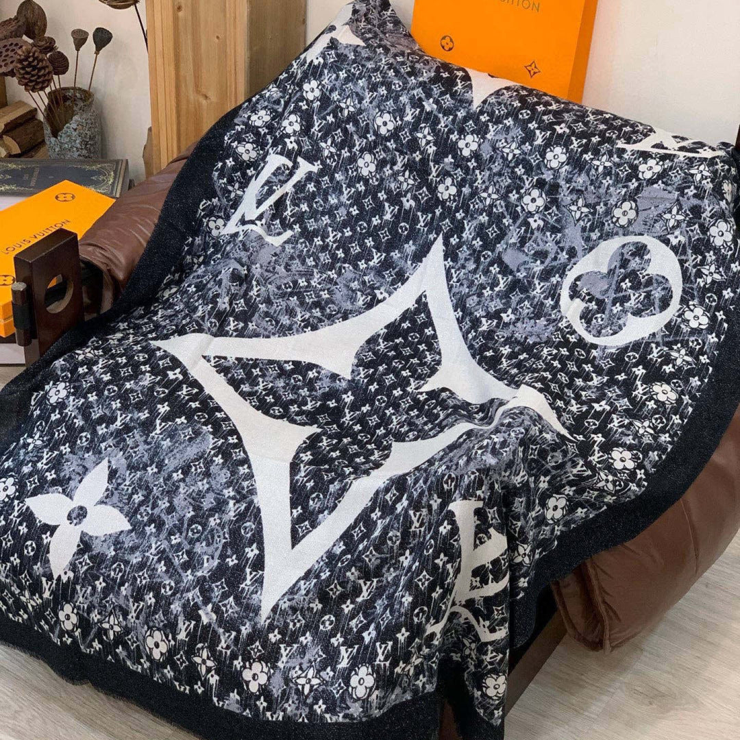 LV Shiny Silver Scarf 200cm Black White Cashmere 969182