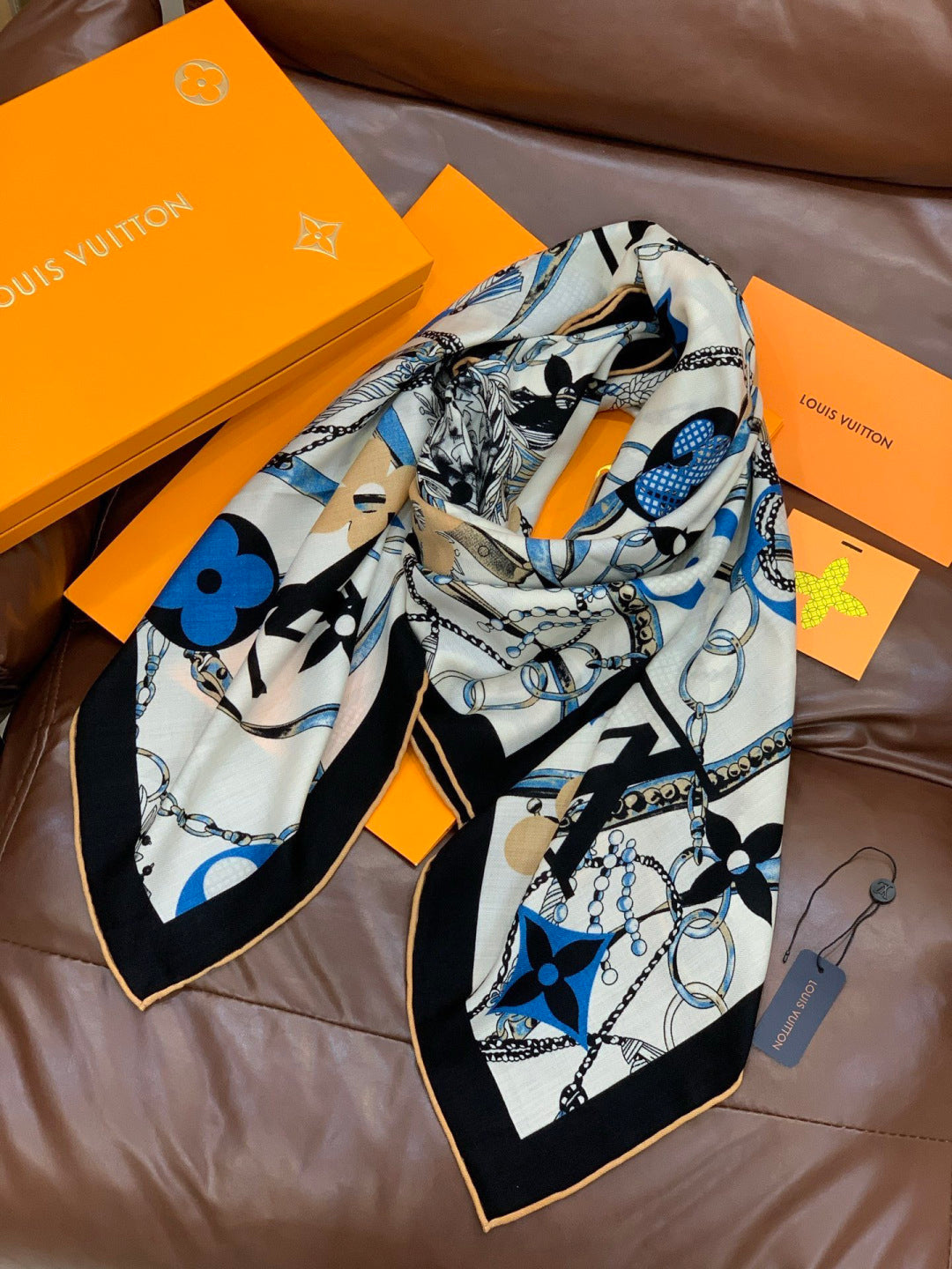 LV Latest Style Scarf 140cm Black Blue Cashmere 969239