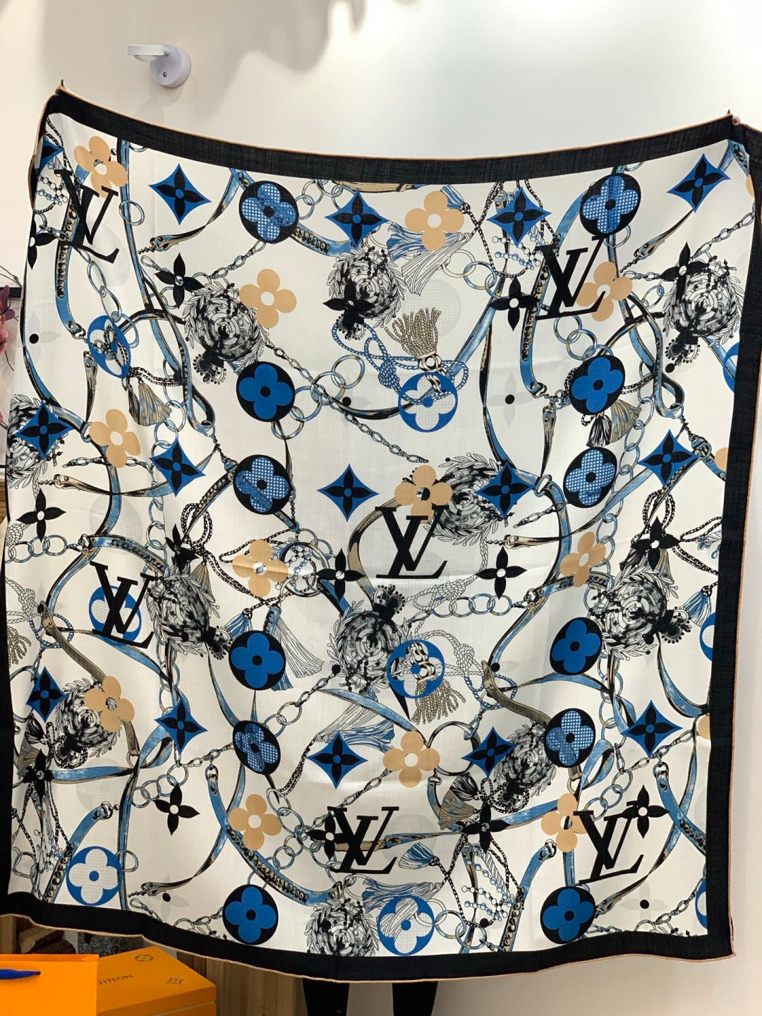 LV Latest Style Scarf 140cm Black Blue Cashmere 969239