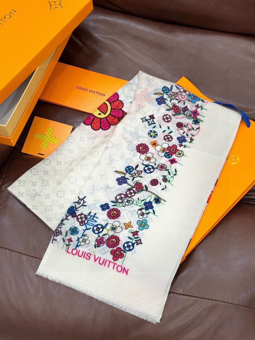 LV Glowing Scarf 200cm White Colorful Cashmere 970880