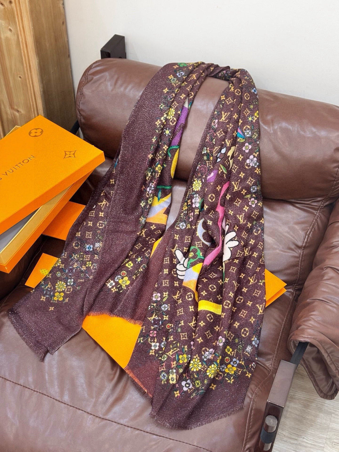 LV Glowing Scarf 200cm Brown Yellow Cashmere 970881