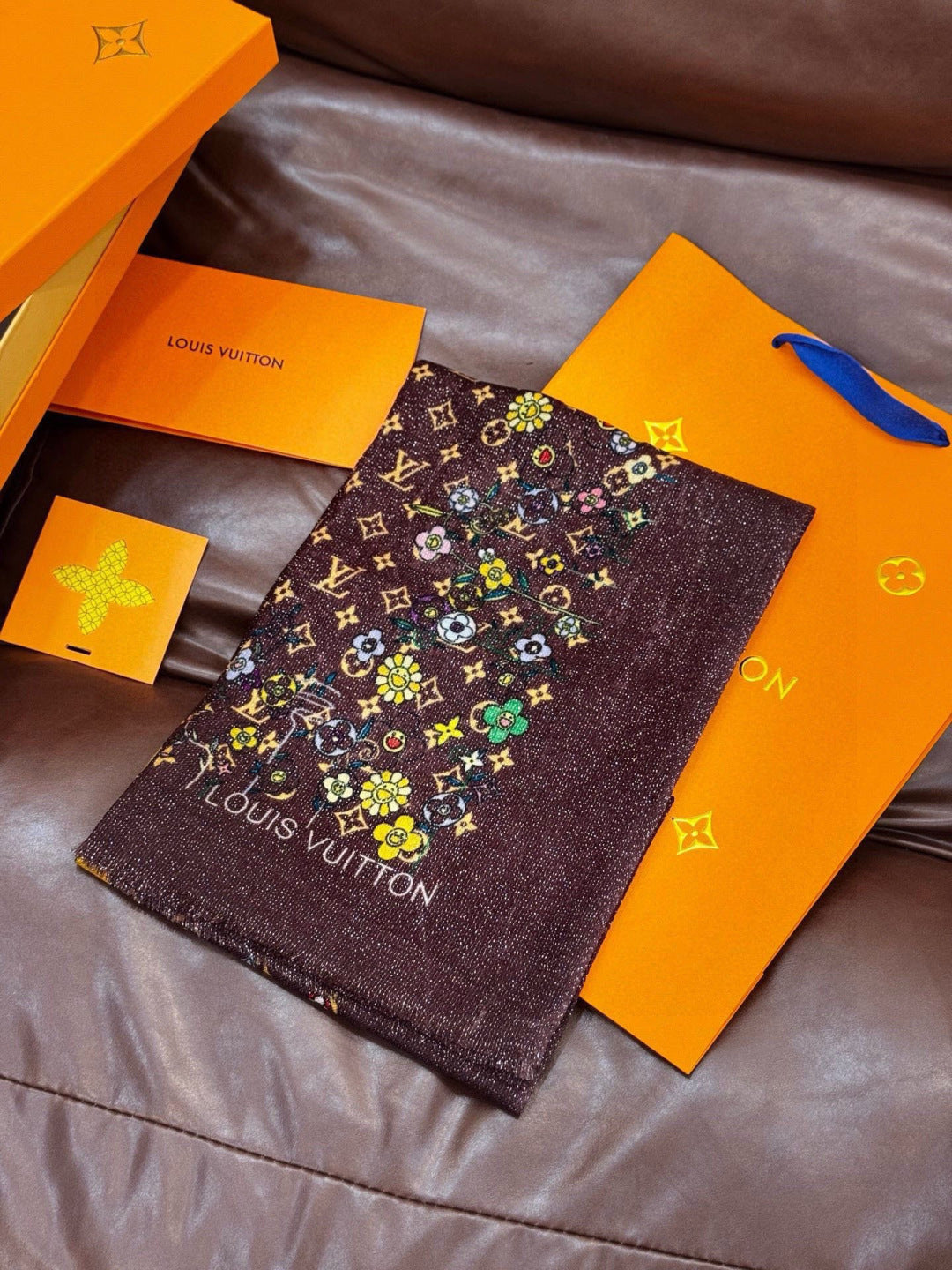 LV Glowing Scarf 200cm Brown Yellow Cashmere 970881