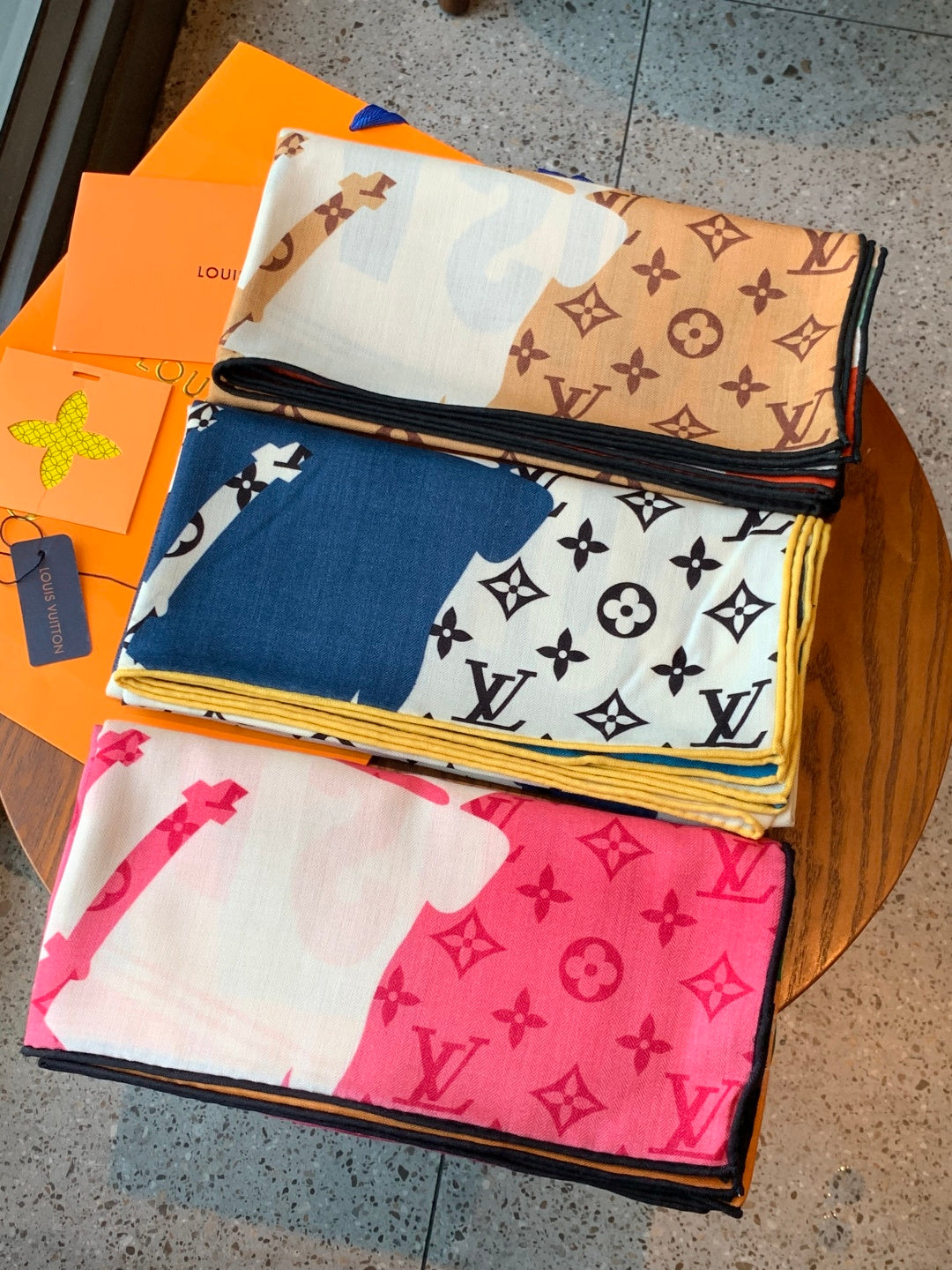 LV Scarf 135cm Pink Multicolor Cashmere Mulberry Silk 976760