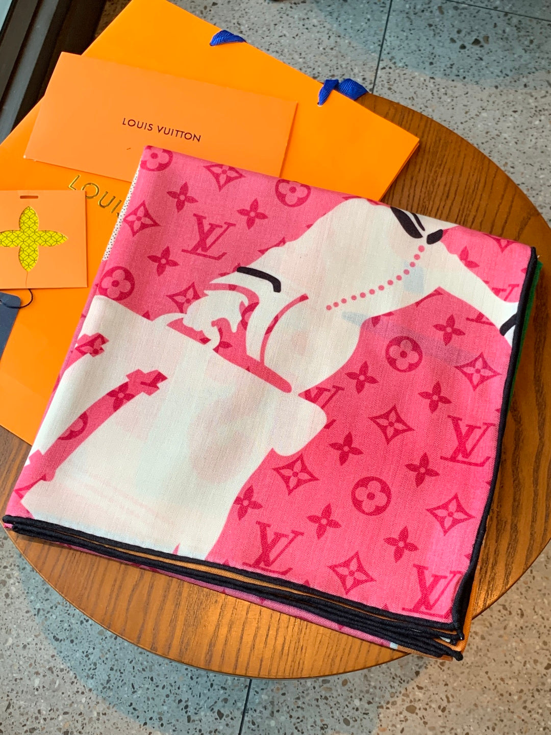 LV Scarf 135cm Pink Multicolor Cashmere Mulberry Silk 976760