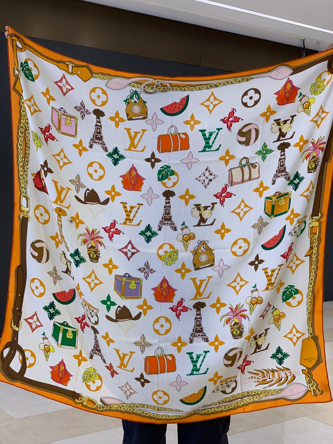 LV Scarf 135cm White Orange Multicolor Cashmere Mulberry Silk 976762