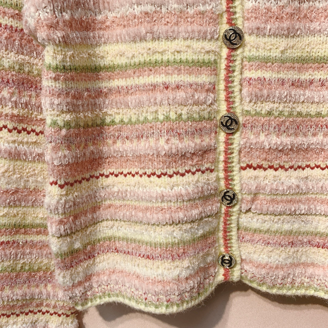Chanel 25 Cardigan Multicolor Wool 316125