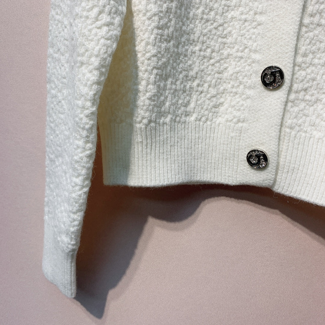 Chanel 25 Round Neck Sequined Custom Button Knit Cardigan Wool 317963