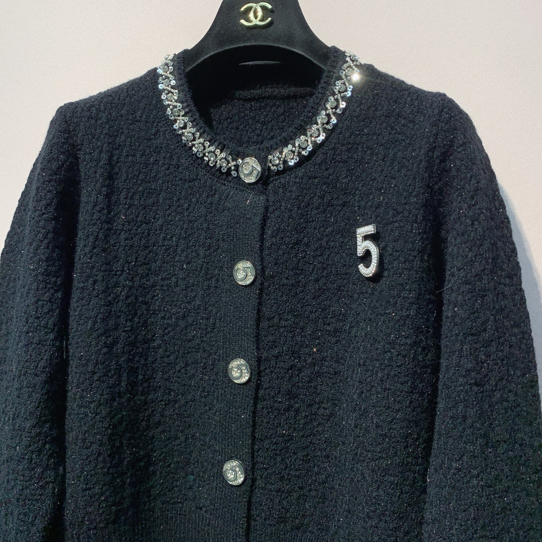 Chanel 25 Round Neck Sequined Custom Button Knit Cardigan Wool 317963