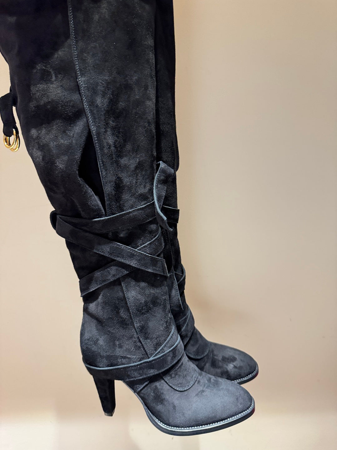 YSL 2025 Round-toe Straight-leg Martin Boot Black Suede 574007