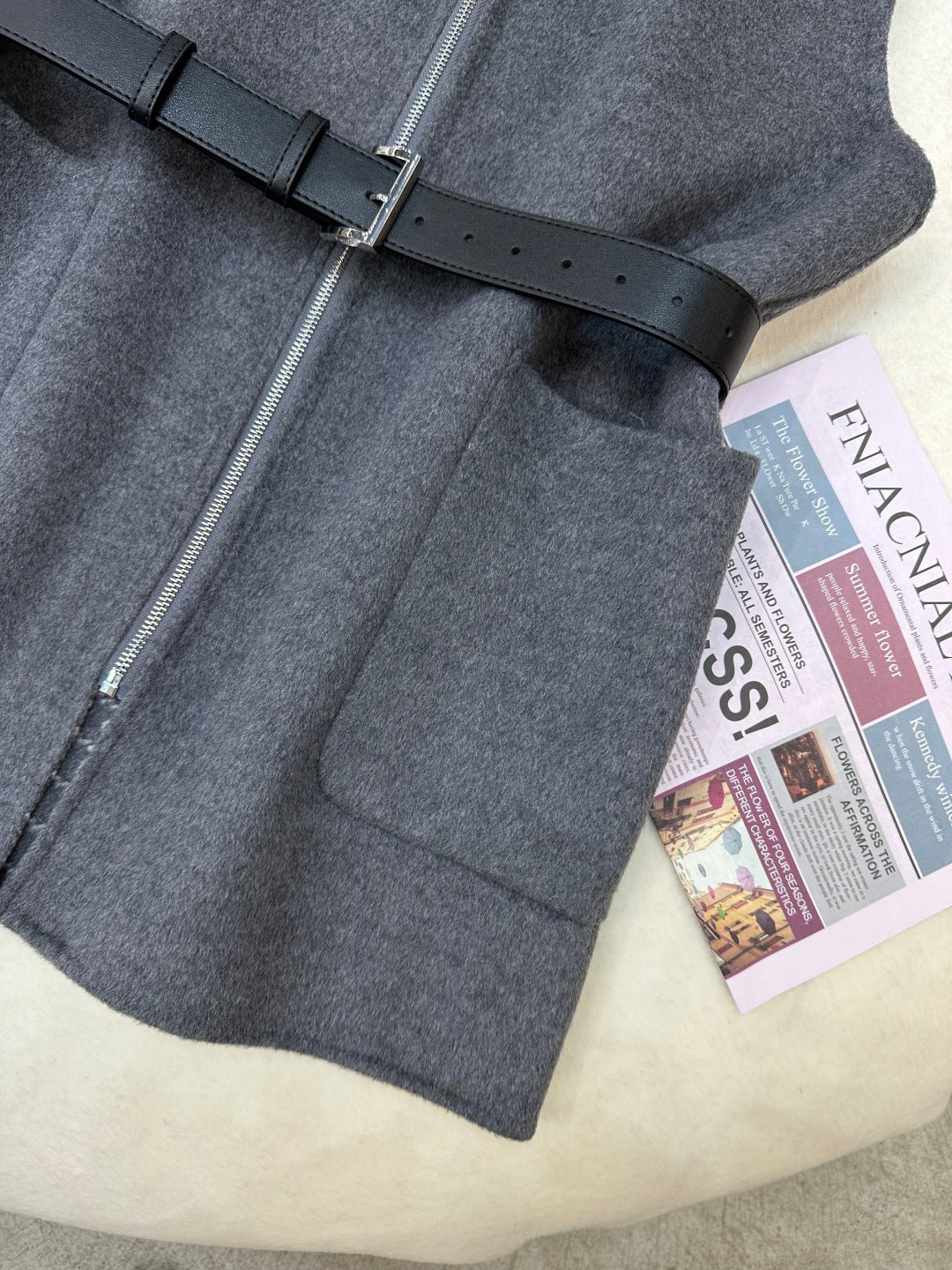 Prada 25 Hooded Vest Gray Wool 637337