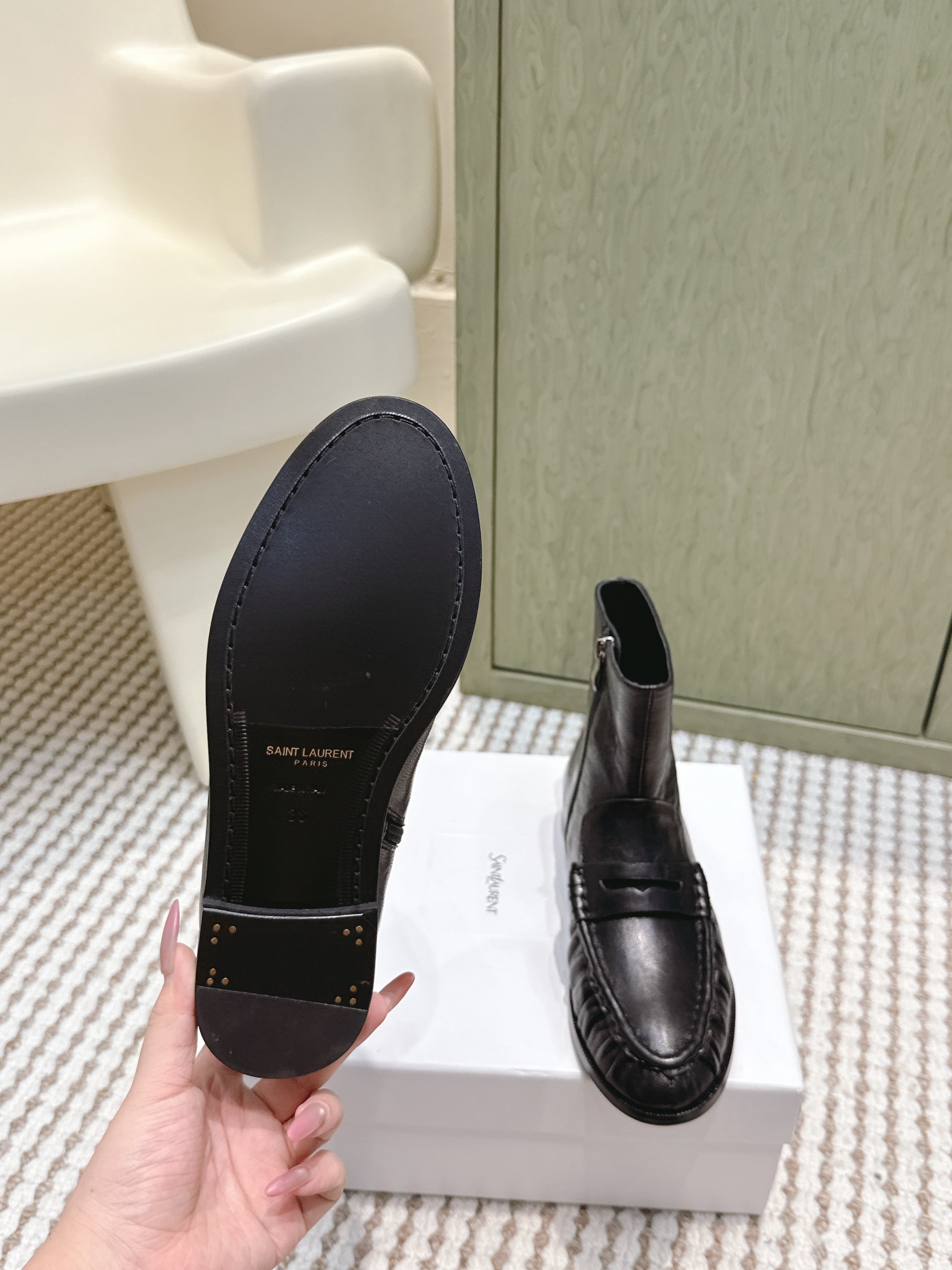 YSL 2025 High-top Loafer Black Calfskin 569419