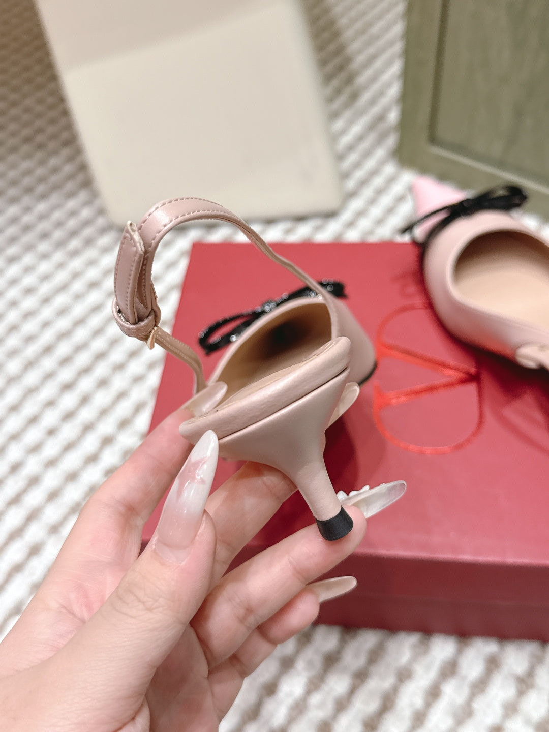 VT 26s Slingback 45 White Pink Calfskin 612240