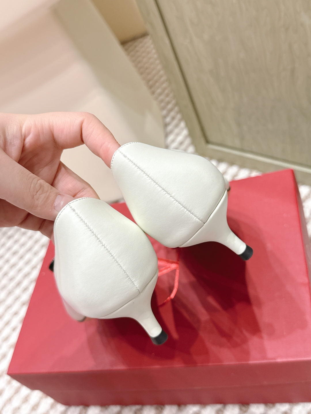 VT 26s Pump 45 White Brown Genuine Leather 612249