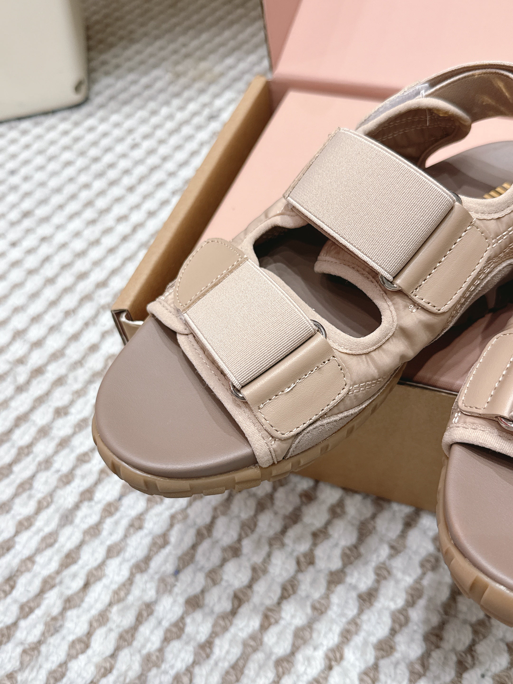 MIU 26 Platform Sandals Light Brown Leather 632331