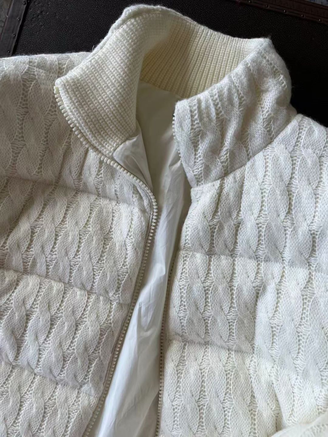 MC 25 Jacket White Wool 0004