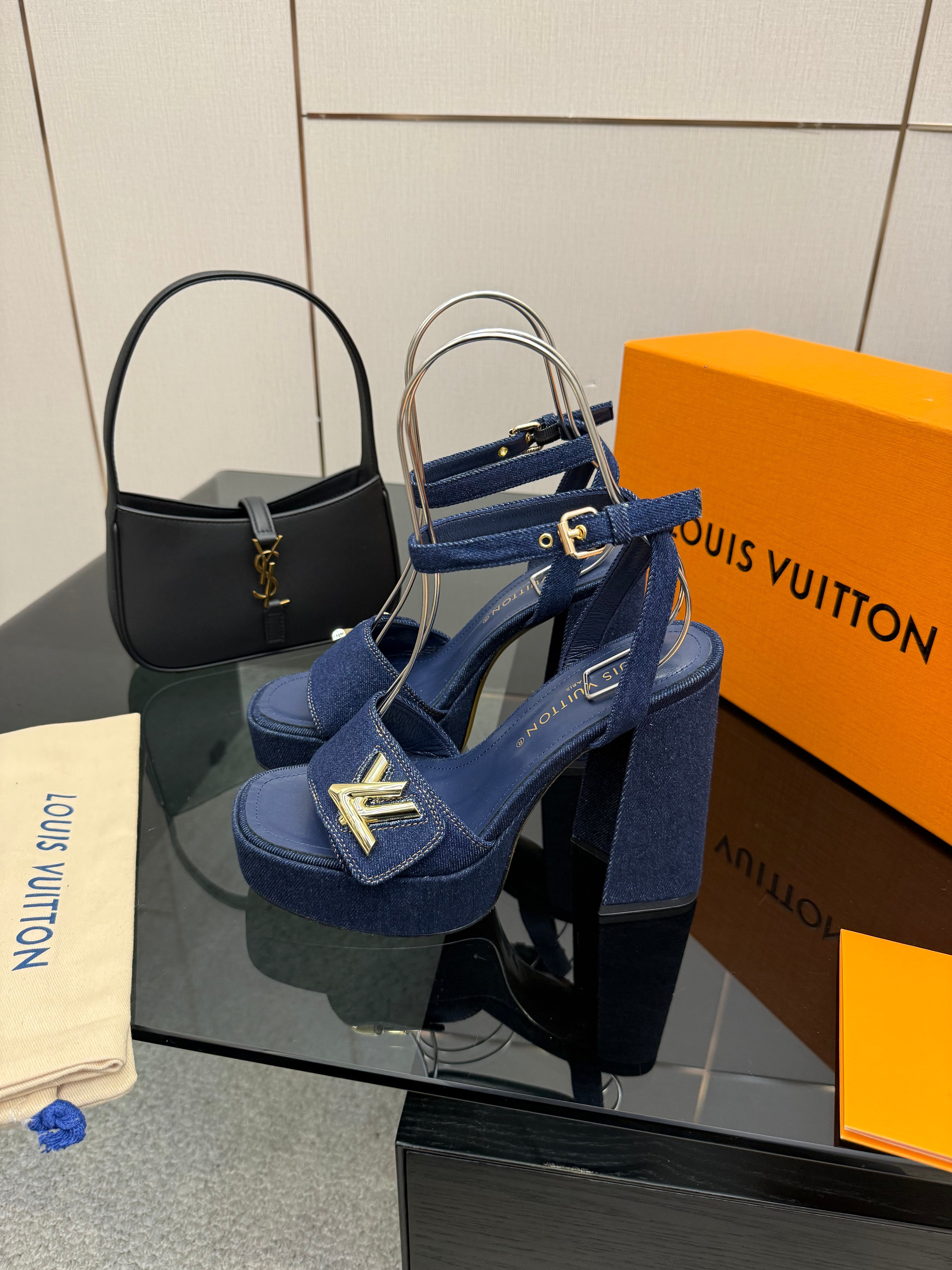 LV 26ss Platform Sandals 110 Blue Denim 629620