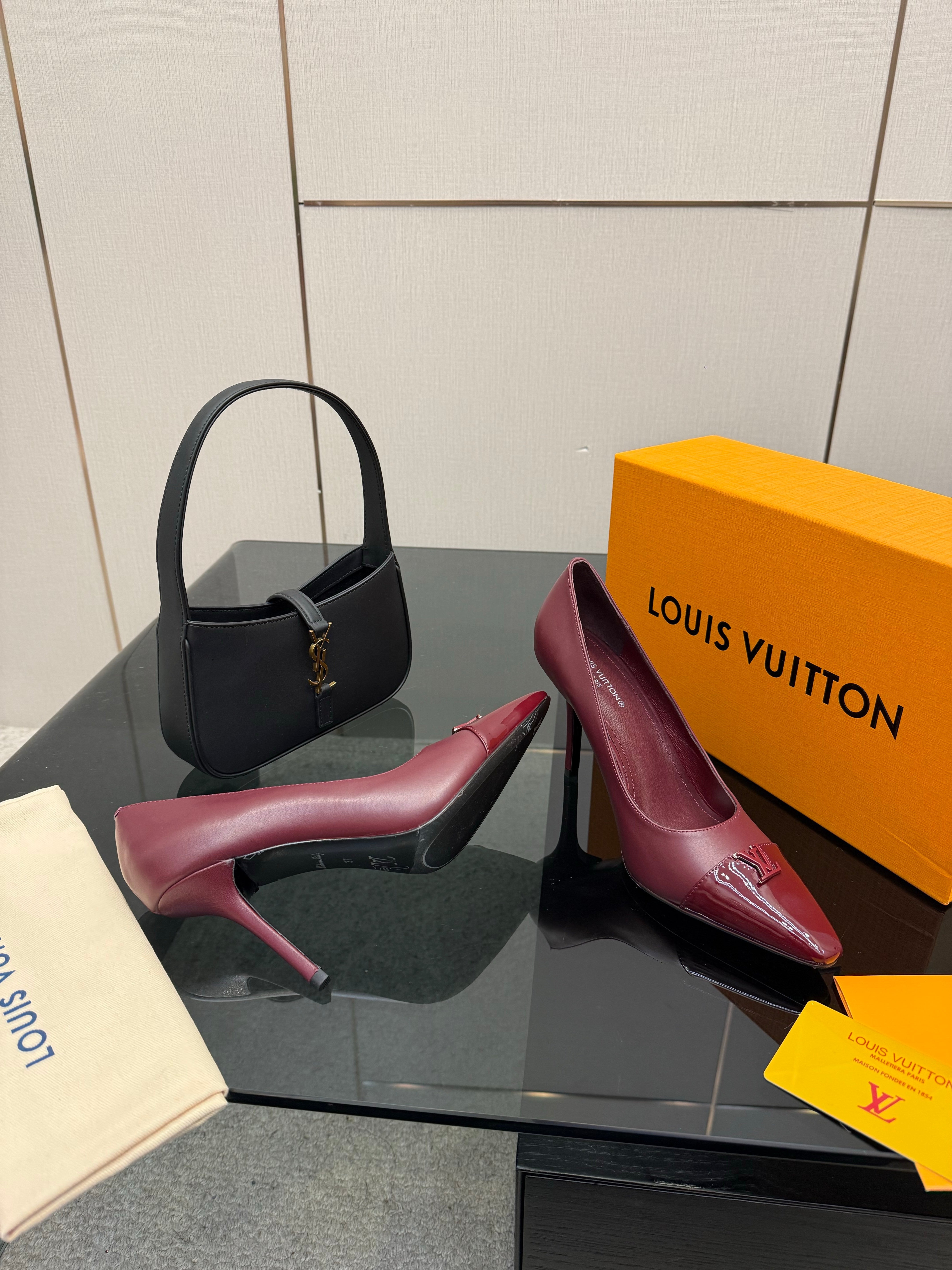 LV 26ss Heel Pump 90 Burgundy Patent Leather 629626