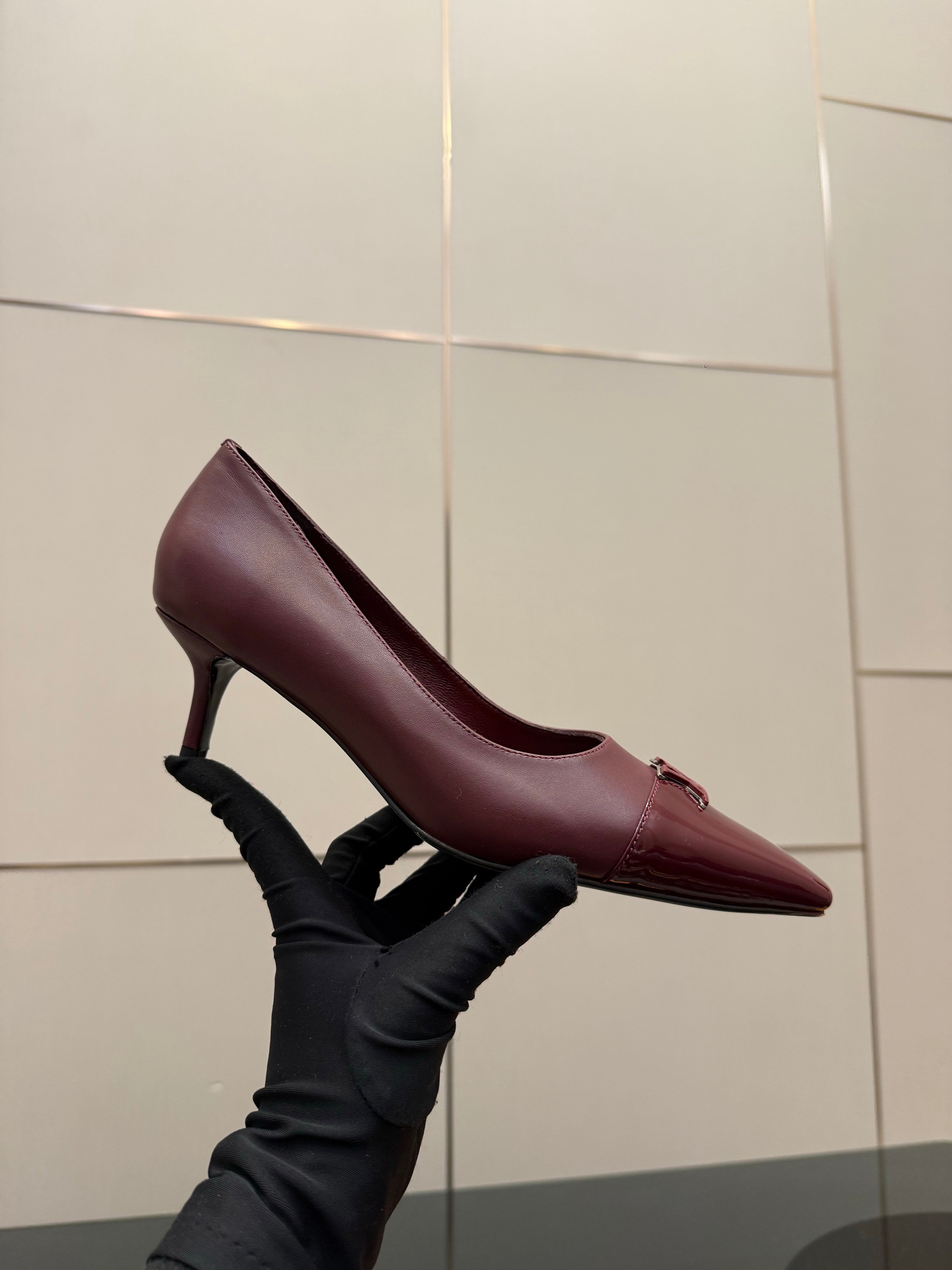 LV 26ss Heel Pump 55 Burgundy Patent Leather 629627