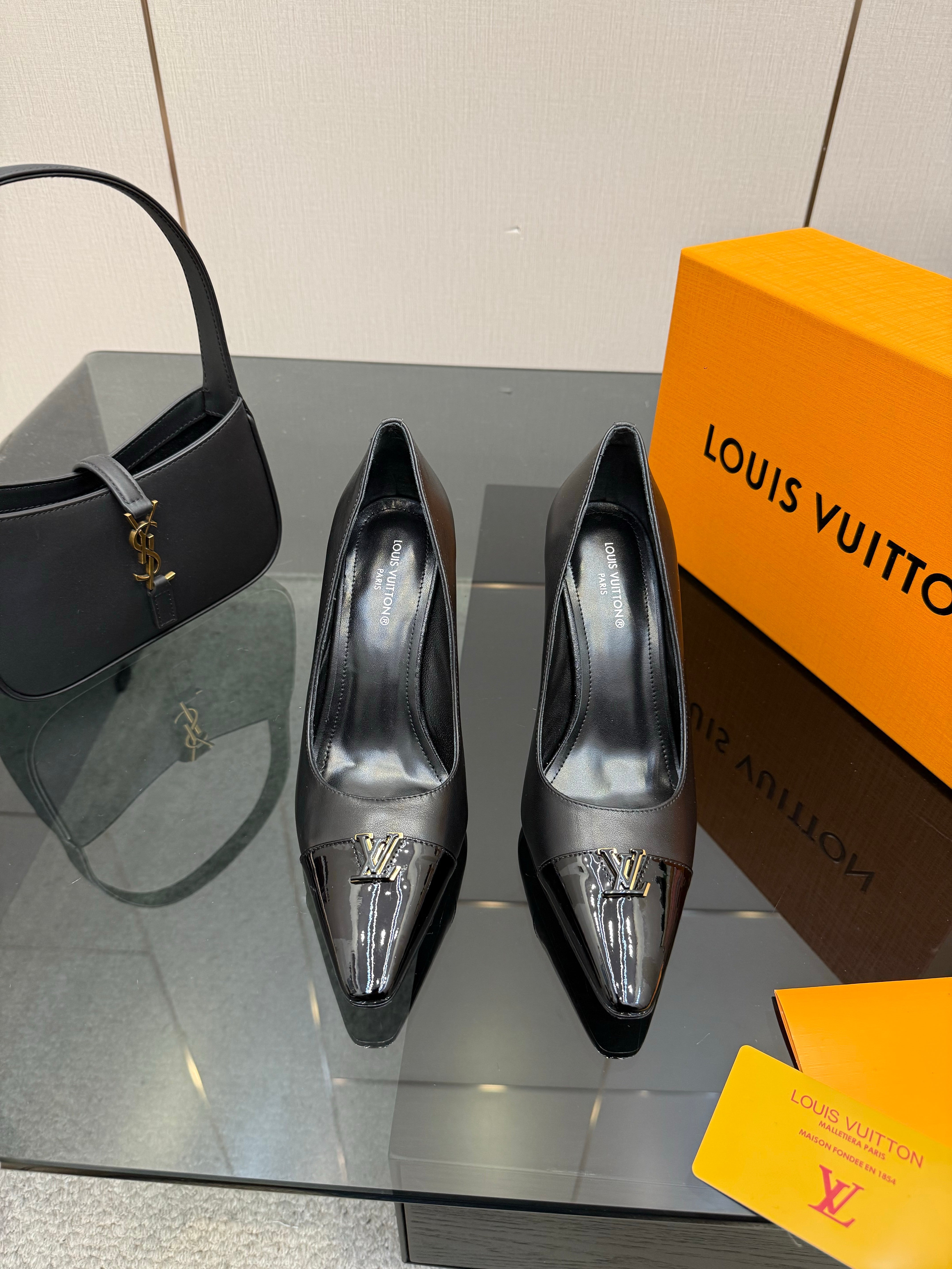 LV 26ss Heel Pump 90 Black Patent Leather 629630