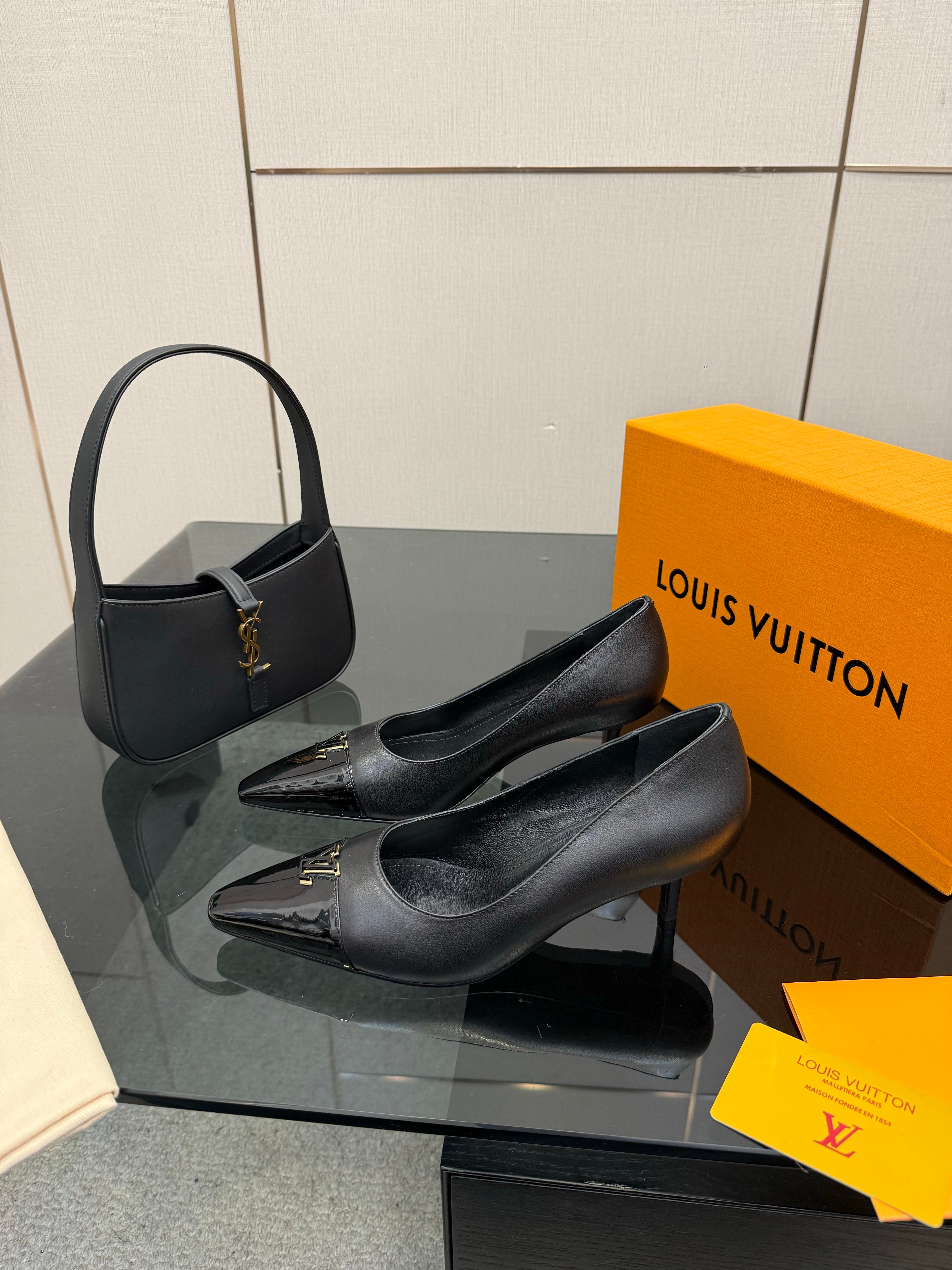 LV 26ss Heel Pump 55 Black Patent Leather 629631