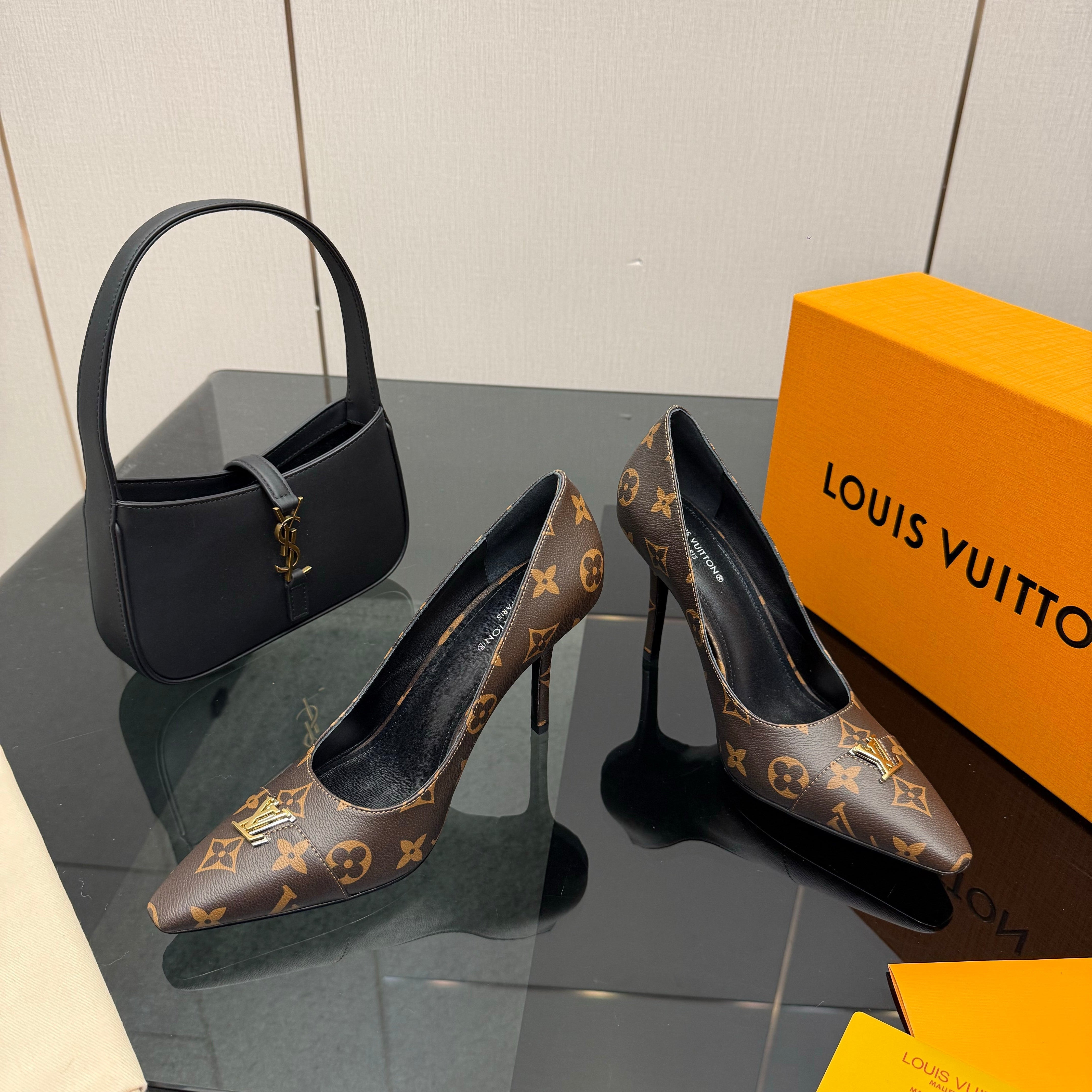 LV 26ss Heel Pump 90 Brown Monogram Calfskin 629632