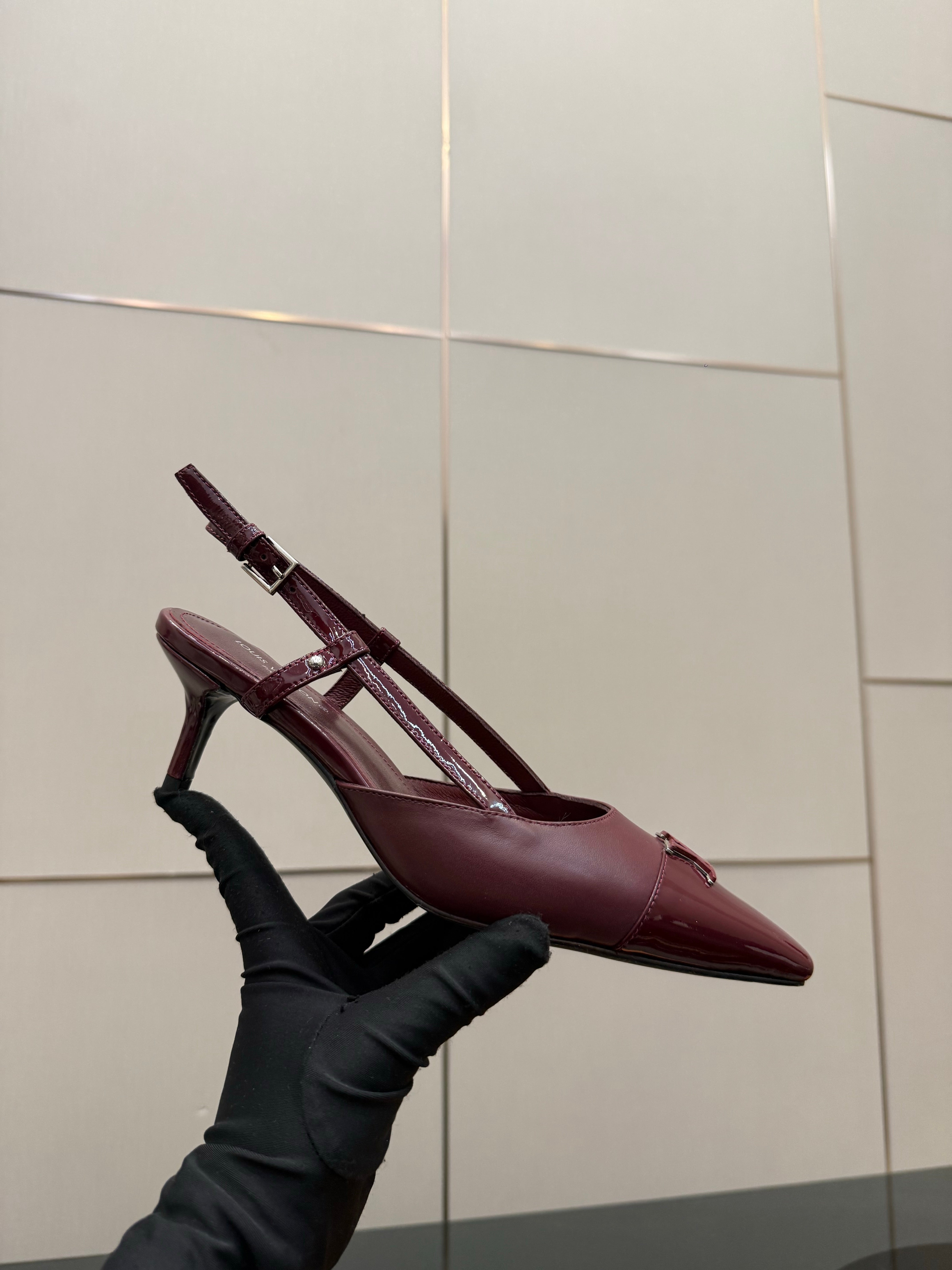 LV 26ss Slingback 55 Burgundy  Patent Leather 629635