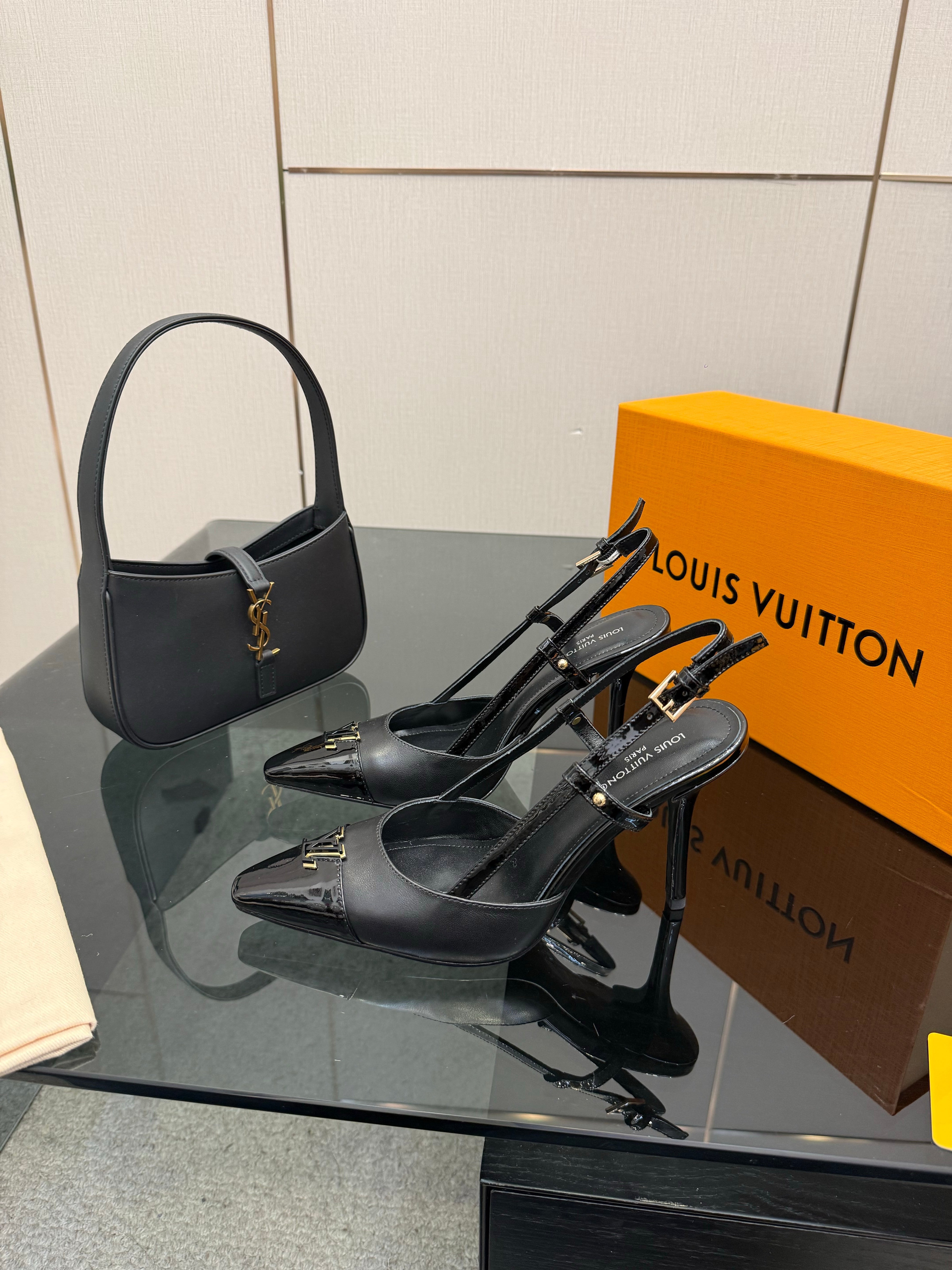 LV 26ss Slingback 90 Black Patent Leather 629636