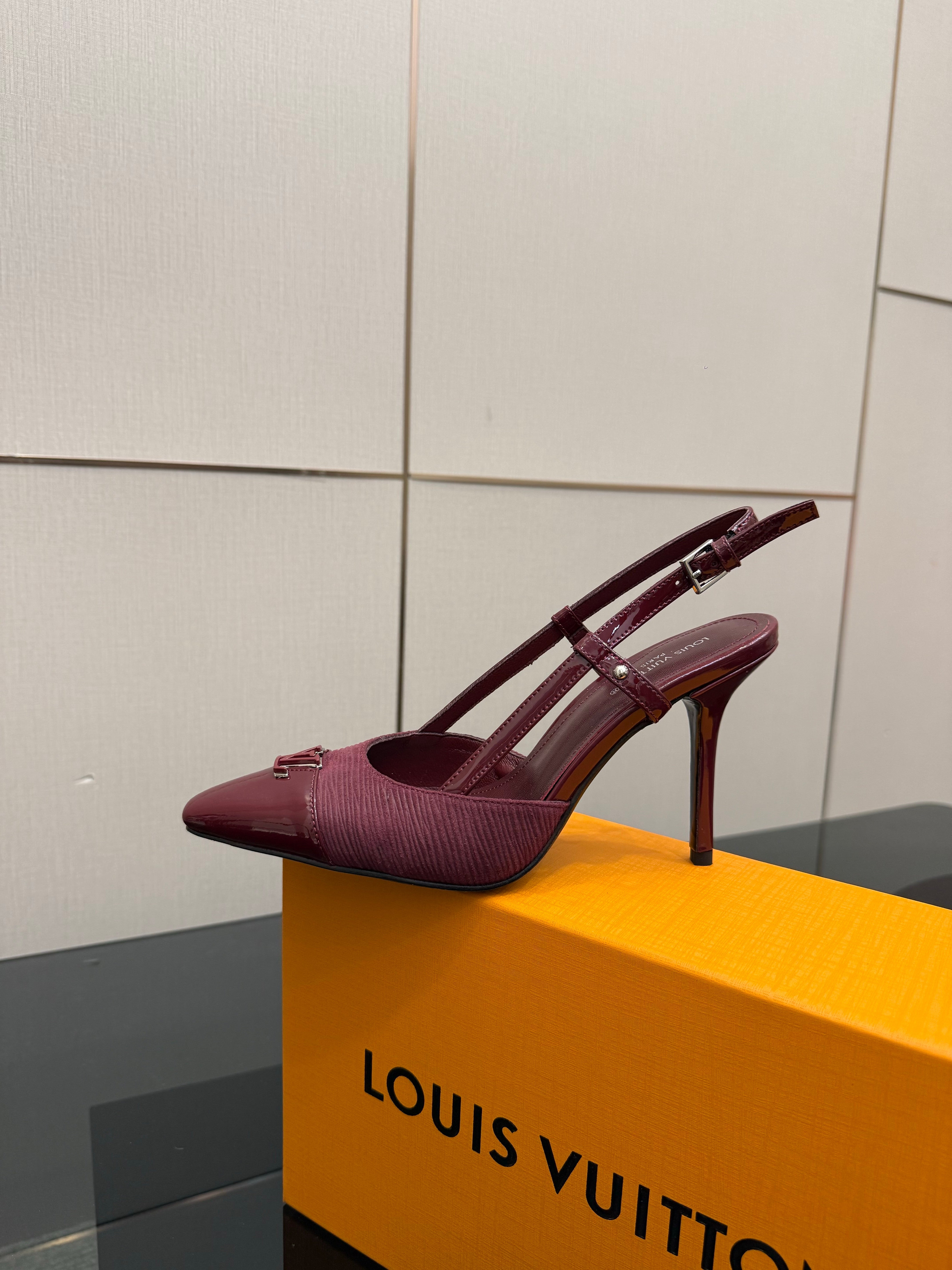 LV 26ss Slingback 90 Burgundy Calfskin Suede 629643
