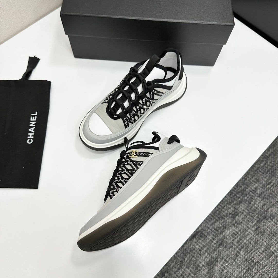 CC 26s Casual Sneakers Black White Gray Fabric Cowhide 626373