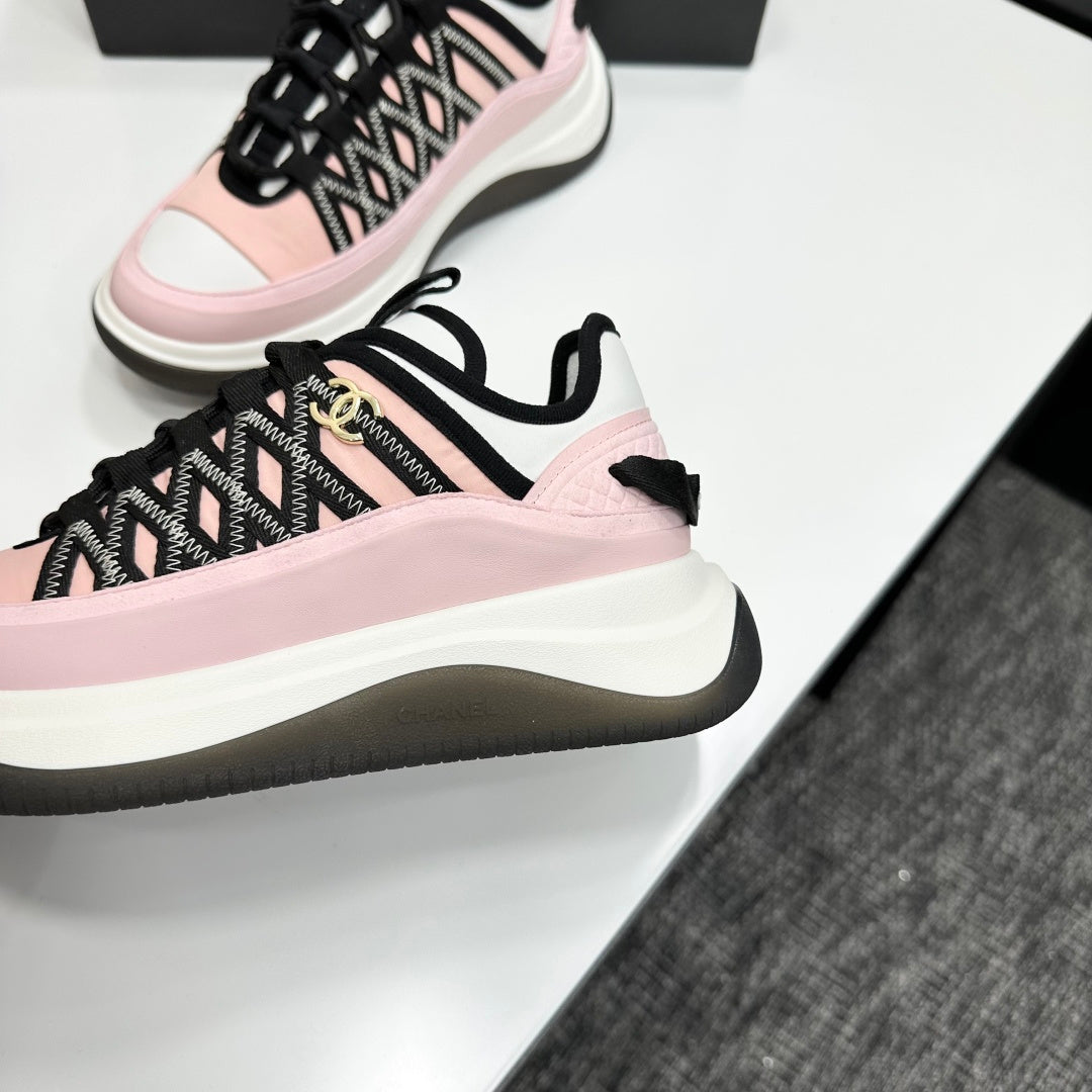 CC 26s Casual Sneakers Light Pink Black Fabric Cowhide 626374