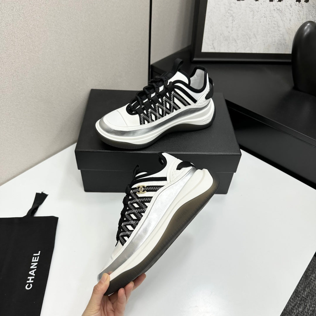 CC 26s Casual Sneakers White Black Sliver Fabric Cowhide 626375