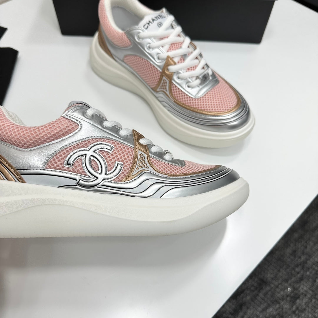 CC 26s Casual Sneakers Light Pink Gray Fabric Cowhide 626379