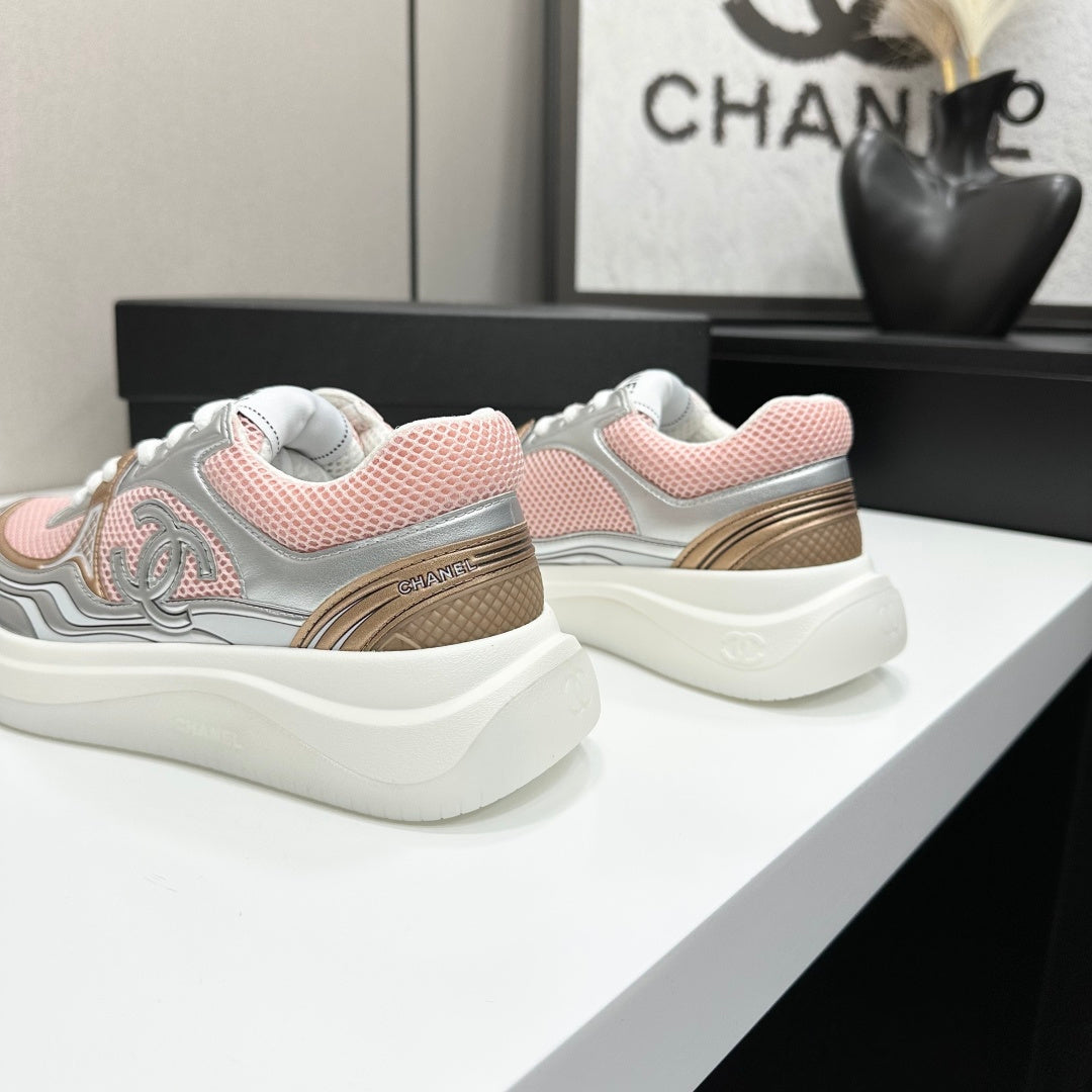 CC 26s Casual Sneakers Light Pink Gray Fabric Cowhide 626379