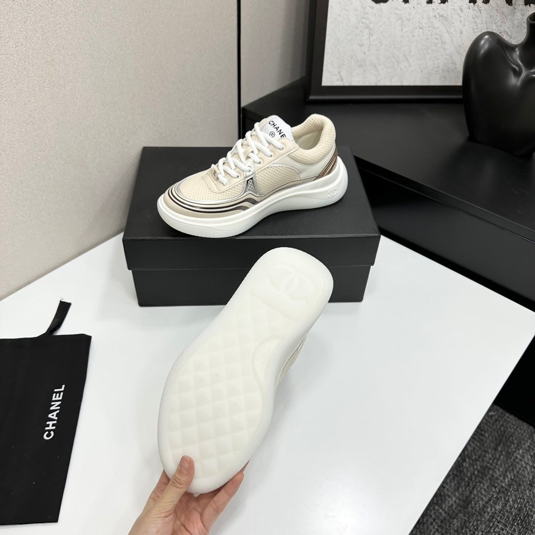 CC 26s Casual Sneakers Light Beige Sliver Fabric Cowhide 626382