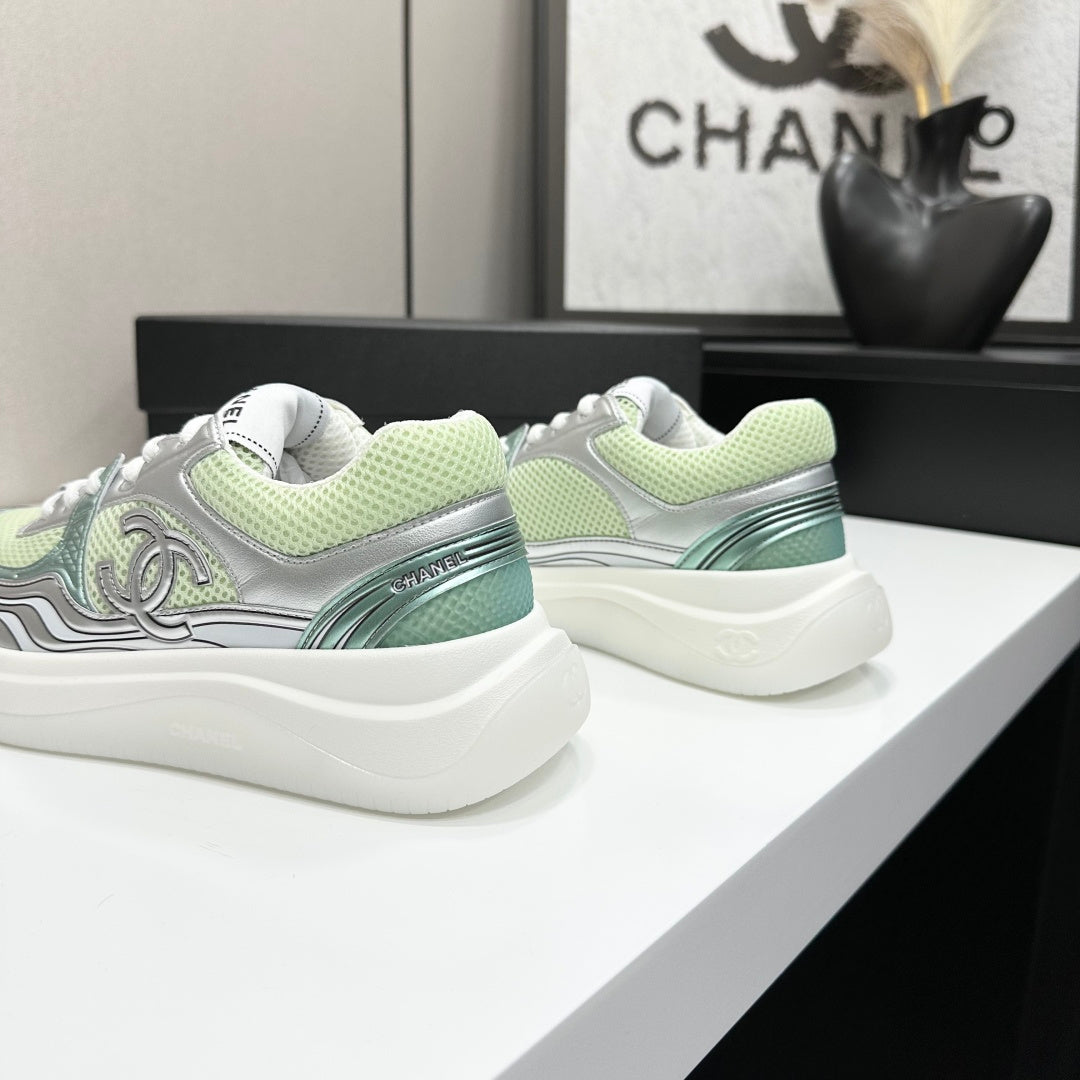 CC 26s Casual Sneakers Mint Green Sliver Fabric Cowhide 626385