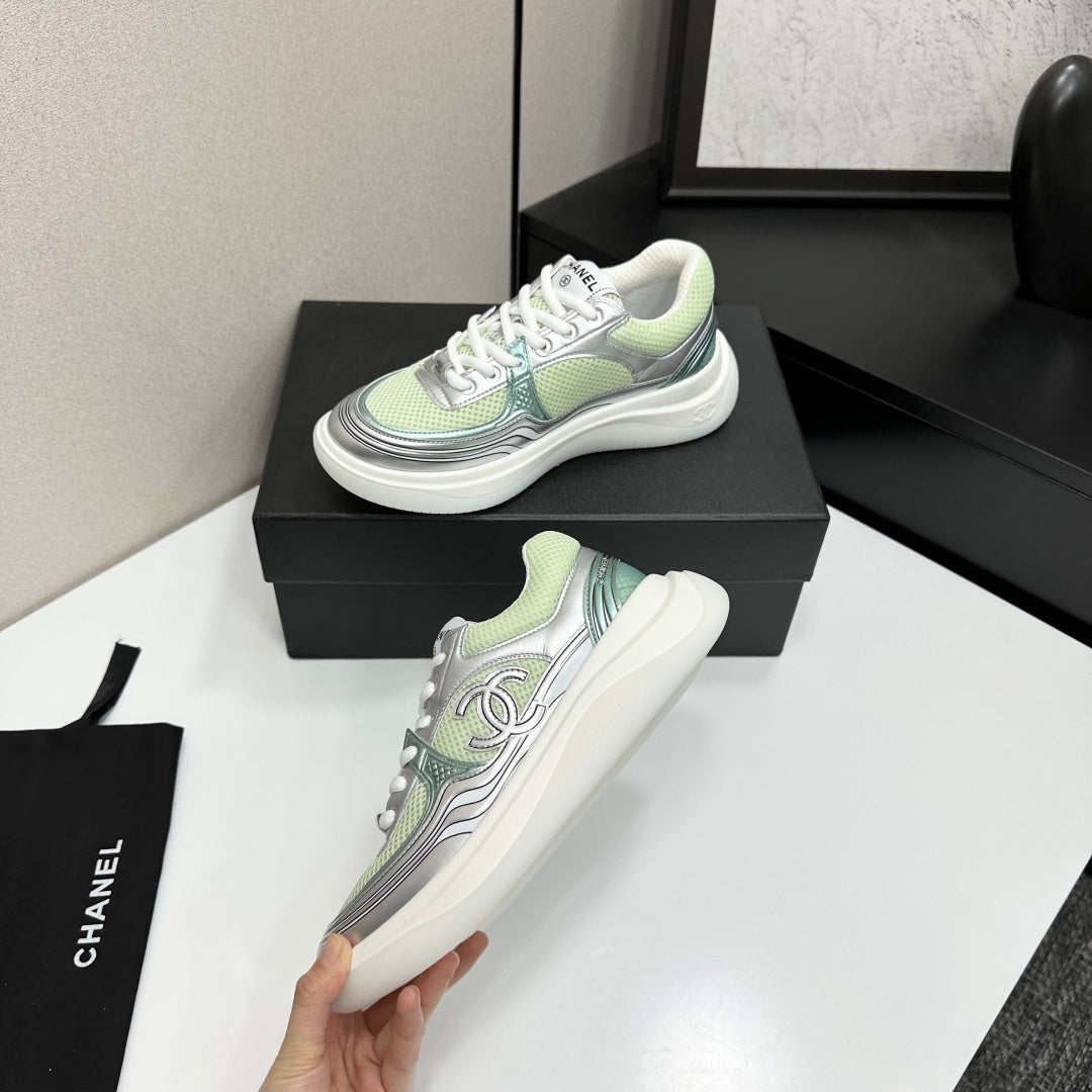 CC 26s Casual Sneakers Mint Green Sliver Fabric Cowhide 626385