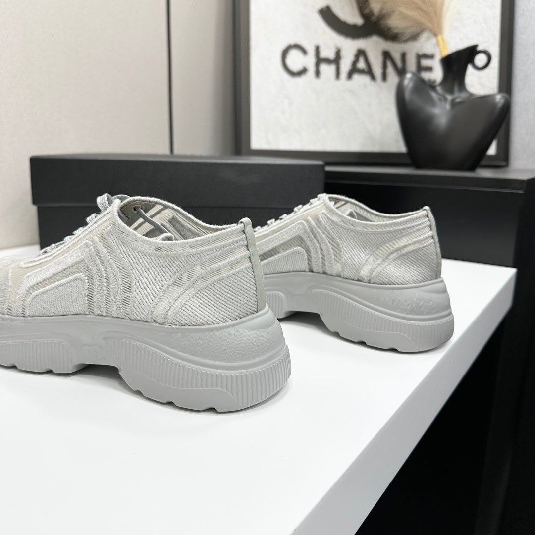 CC 26s Casual Sneakers Rhinestones Light Gray Mesh Sheepskin 626363