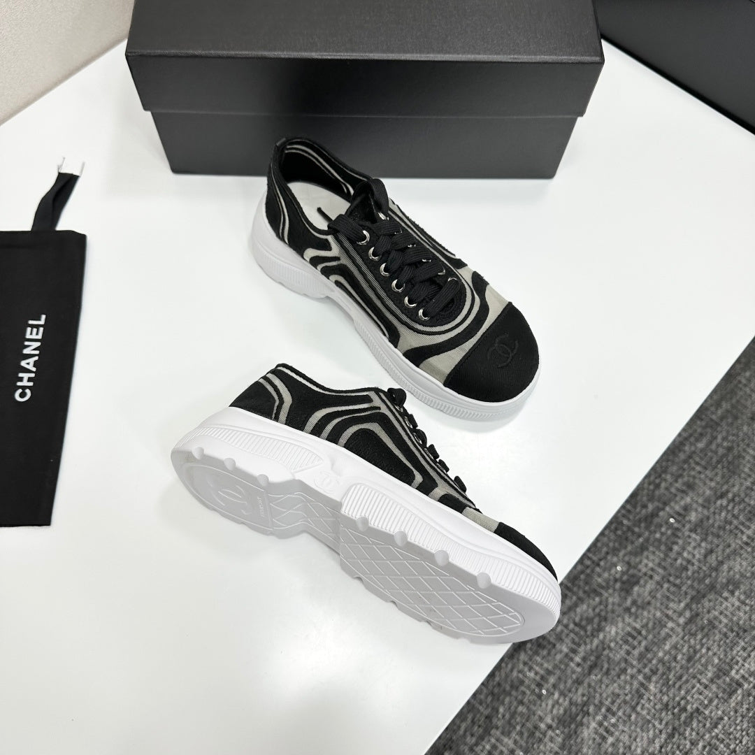 CC 26s Casual Sneakers Rhinestones Black White Mesh Sheepskin 626364