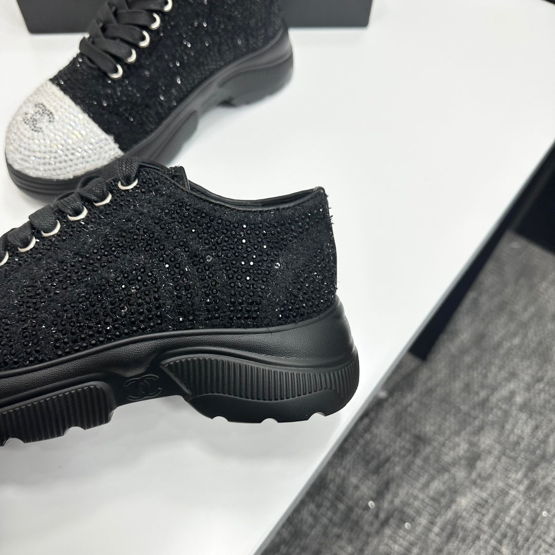 CC 26s Casual Sneakers Rhinestones Black Mesh Sheepskin 626362