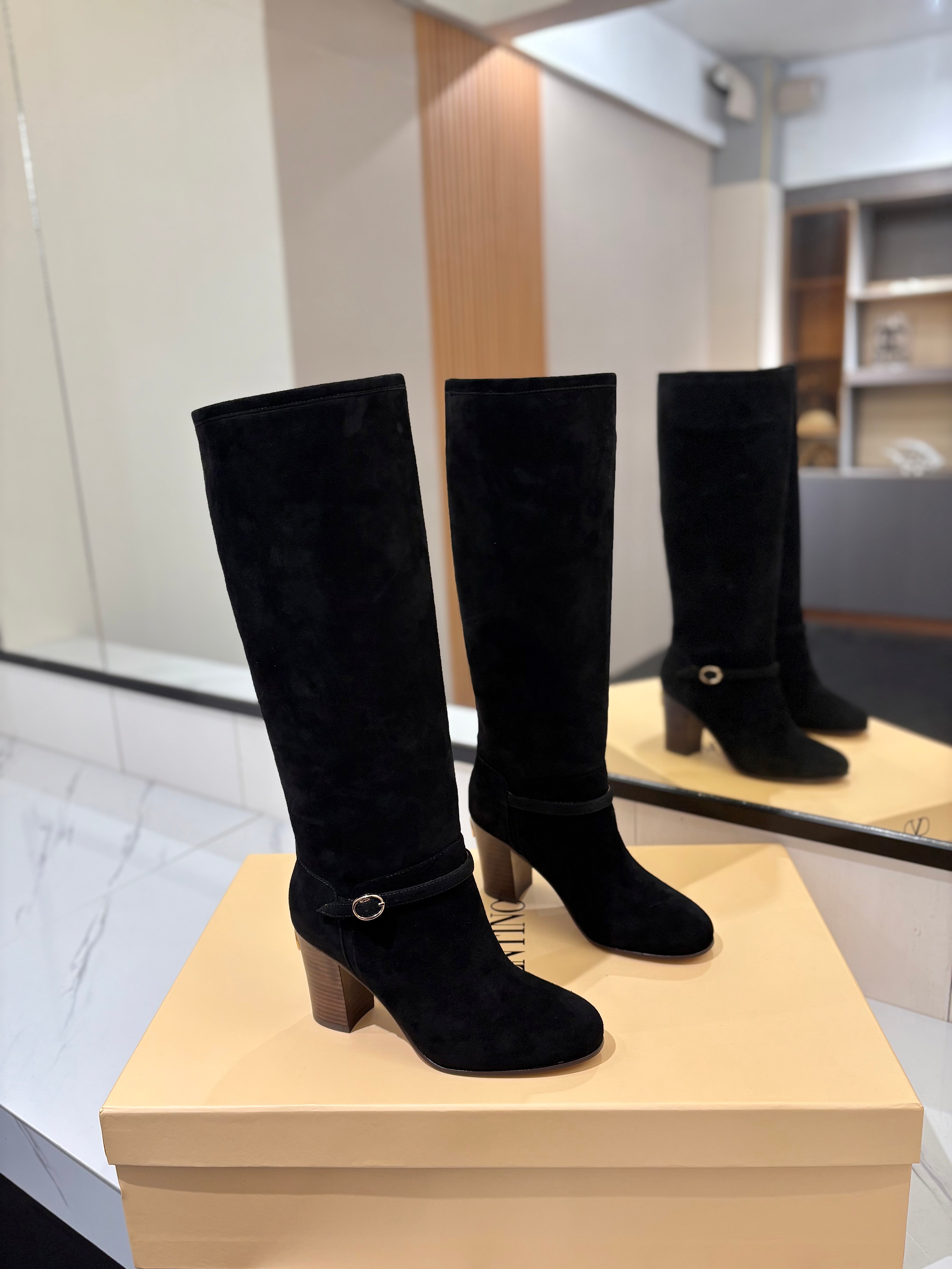 Valentino 2025 Pattie High Boot Black Suede 560740