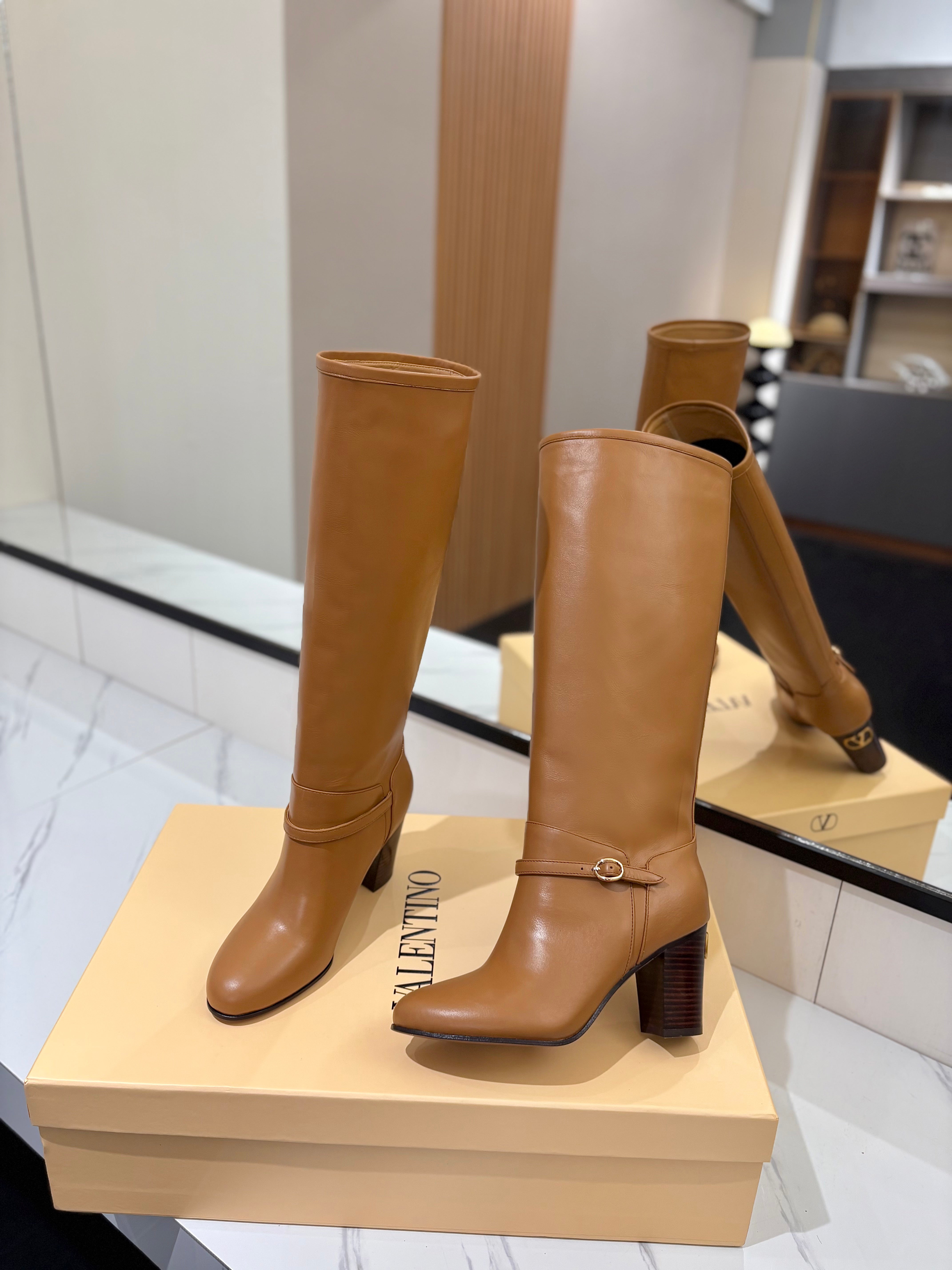 Valentino 2025 Pattie High Boot Brown Calfskin 560742